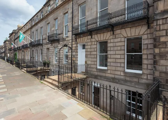 Dragon - Centre 1 Bed