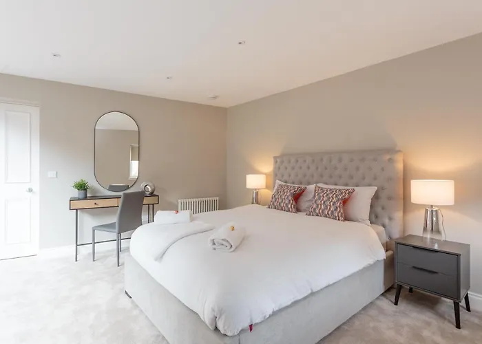 Dragon - Centre 1 Bed Appartamento Edimburgo