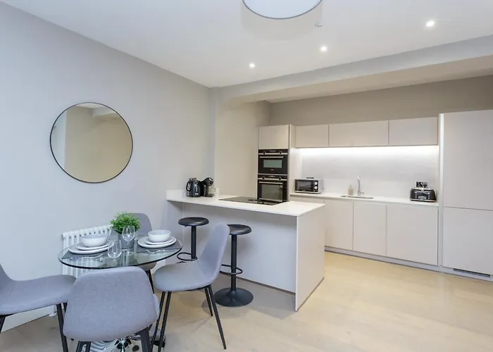 Dragon - Centre 1 Bed