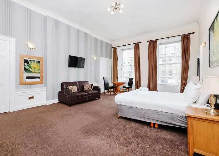 Castle Street Guest house