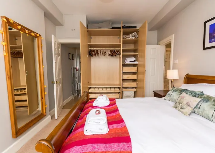 דירה Luxury New Town 1 Bed אדינבורו