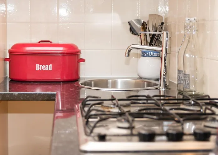 Luxury New Town 1 Bed דירה אדינבורו