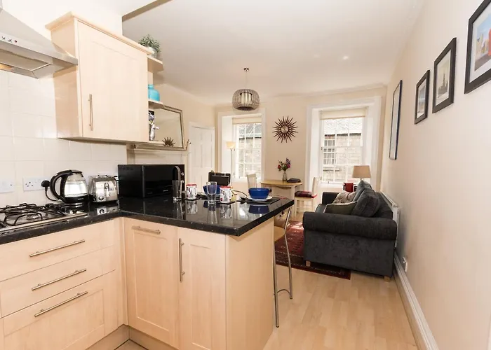 Luxury New Town 1 Bed אדינבורו