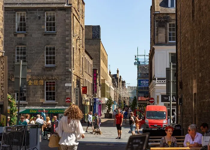 The Rooftop Terrace Apartment