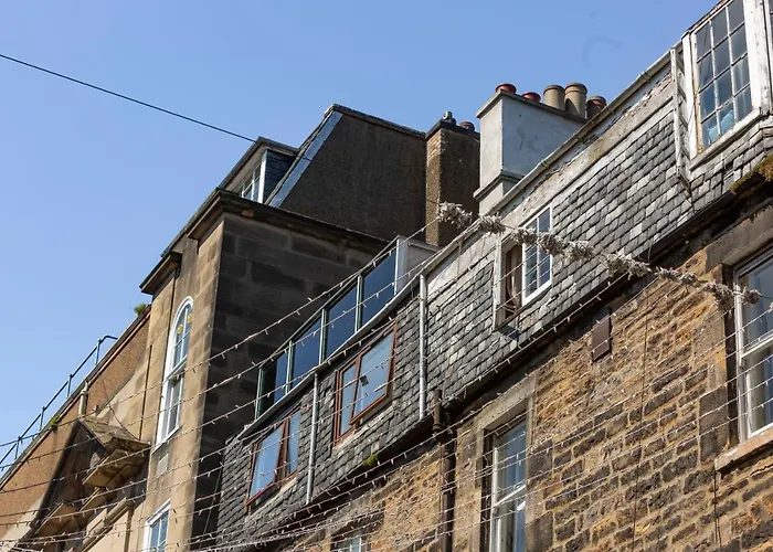 The Rooftop Terrace * Edinburgh