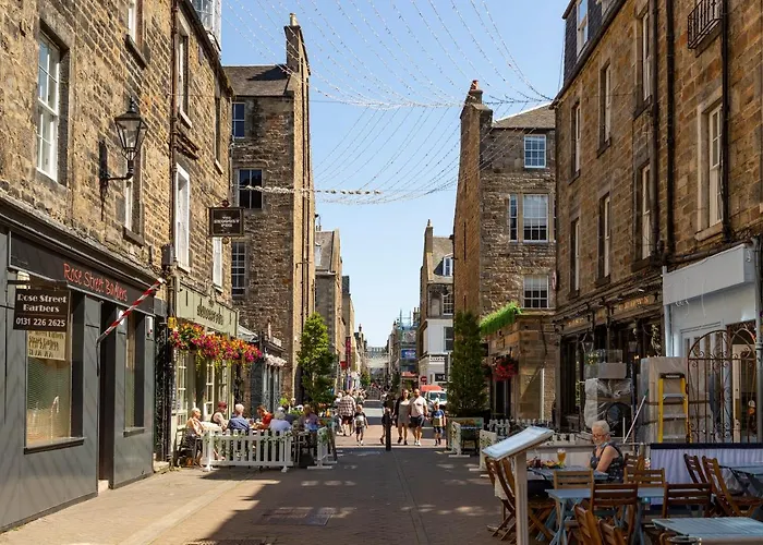 The Rooftop Terrace Apartment