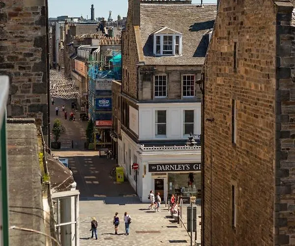 The Rooftop Terrace Apartment Edinburgh