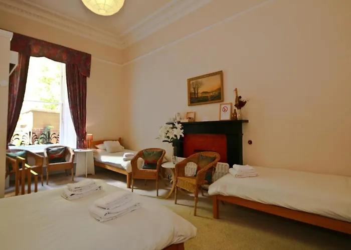 Gasthuis Halcyon House 3*