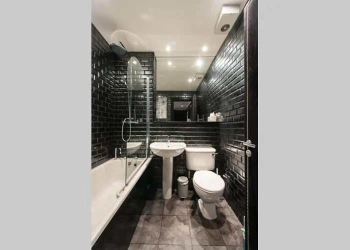 Apartament Royal Mile & Arthur's Seat Apt With Private Parking Edynburg