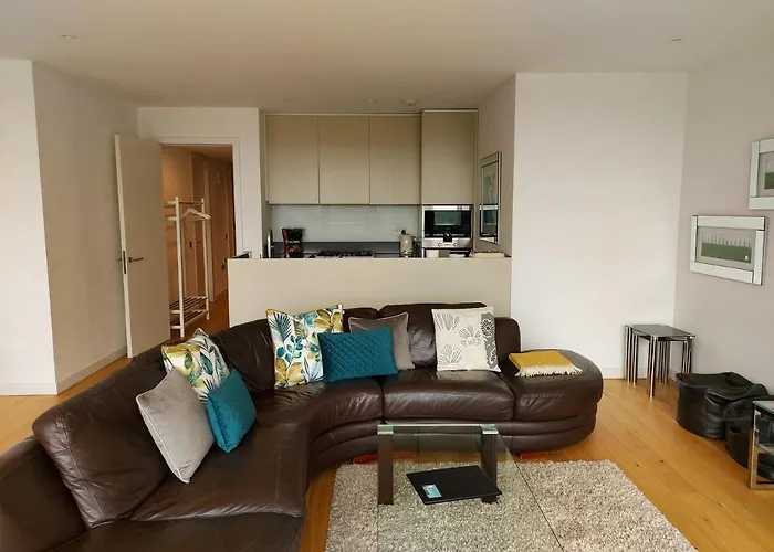 Apartment Quartermile Luxury Landing *