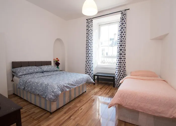 Σπίτι διακοπών 7 Bedroom Townhouse