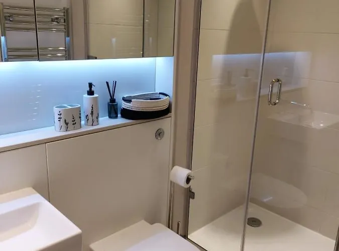 Quartermile Luxury Landing Apartment