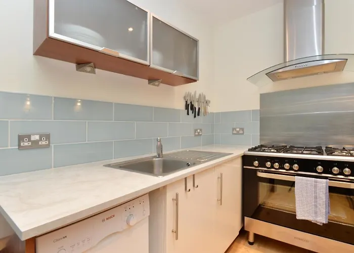 By The Meadows, Close To Centre Apartment Edinburgh