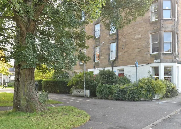 By The Meadows, Close To Centre Apartment Edinburgh