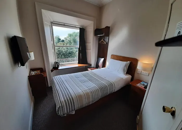 Adelphi Guest house Edinburgh