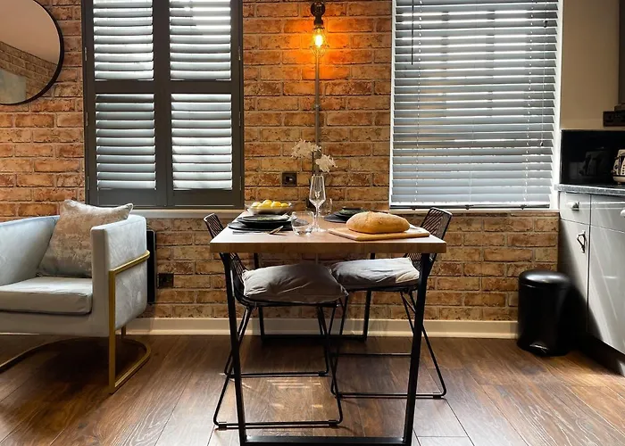 Hart Castle Rock Grassmarket Apartment *