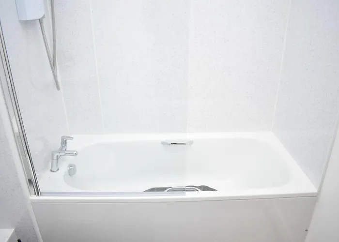Modern & Bright 1 Bed For 4 Close To Centre! * Édimbourg