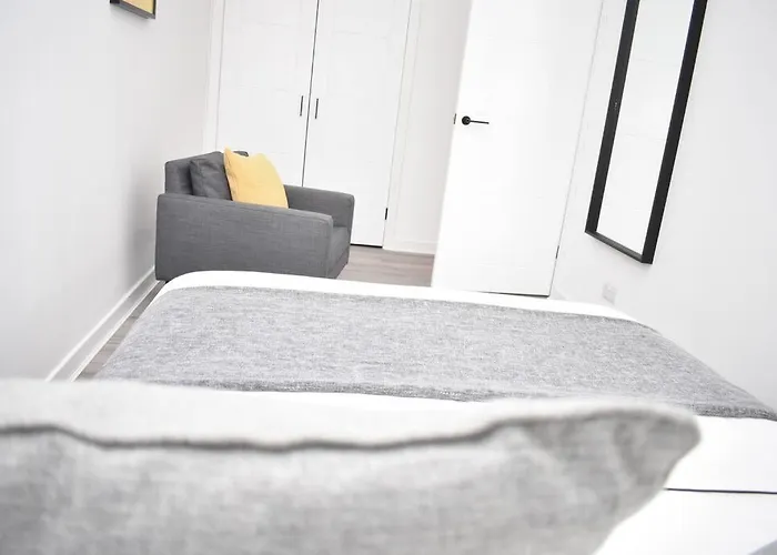Appartement Modern & Bright 1 Bed For 4 Close To Centre!