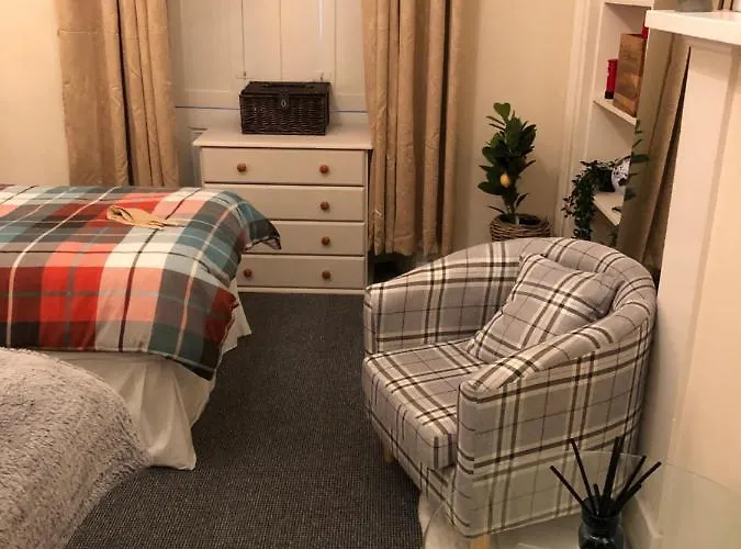 Large Grange إدنبرة