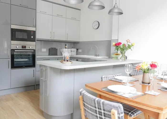 6 Coltbridge Gardens אדינבורו