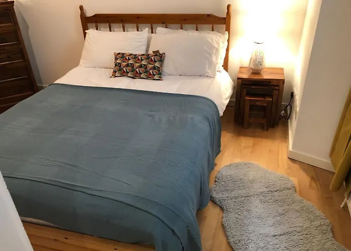 The Edmonstone's אדינבורו