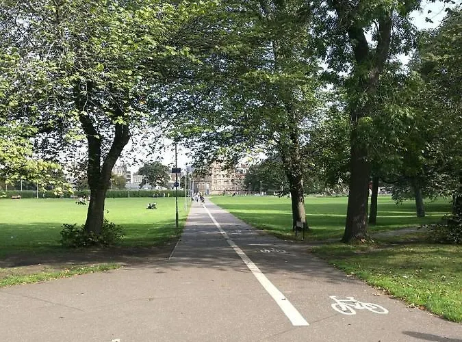 Lejlighed Fringe Base With Garden Near The Meadows