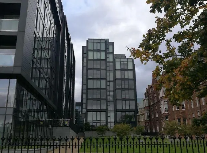 Fringe Base With Garden Near The Meadows