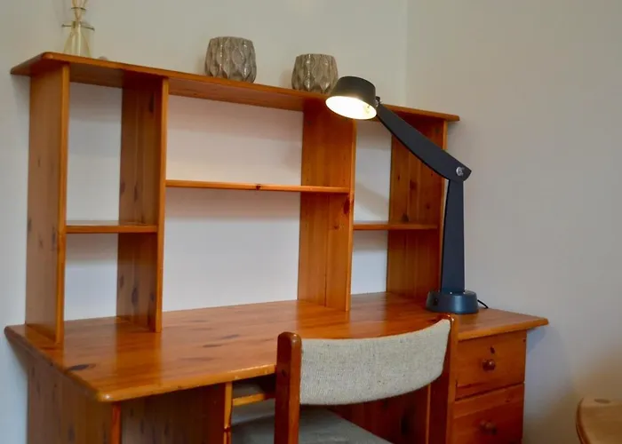 Fringe Base With Garden Near The Meadows *