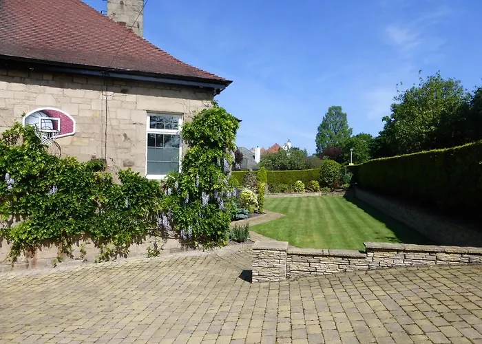 The Cairn Bed & Breakfast Edinburgh