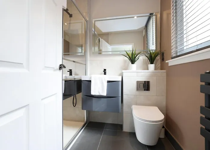 Joivy Modern 1 Bed Flat In West End, Close To Princes Gardens * Edinburgh