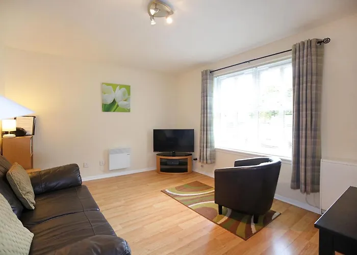 Edinburgh Palace Apartment *