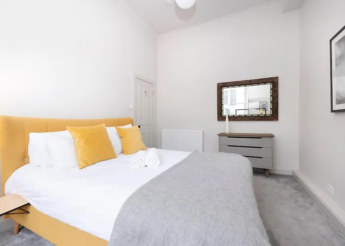 Joivy Sophisticated Near Castle *