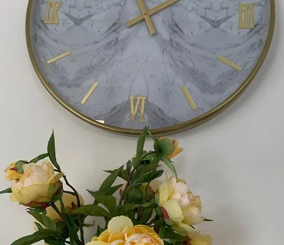 Causewayside Daire *