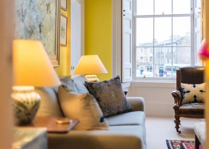 בית נופש Huntly Street אדינבורו