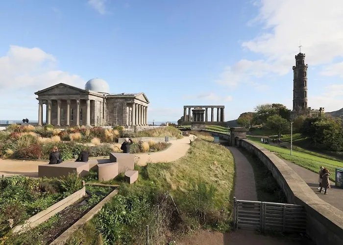 Joivy Observatory House & Vakantiehuis *