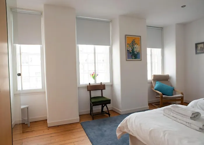 The David Hume * Edimburgo