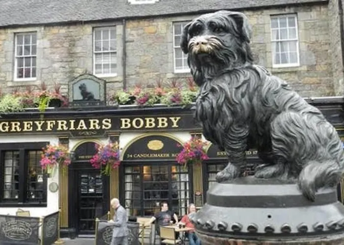 Daire Guestready - Greyfriars Bobby View - Old Town *