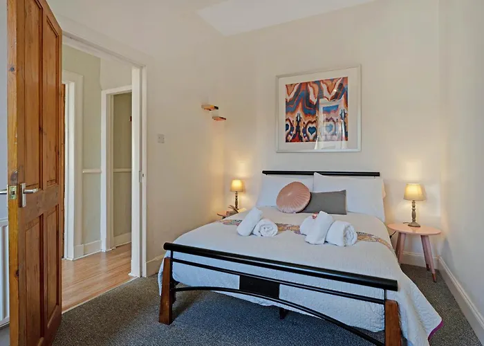 Apartament Cozy With Character Logie Main Door Flat *