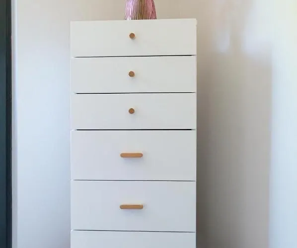 Castle View Luxury 1 Bed * Edinburgh