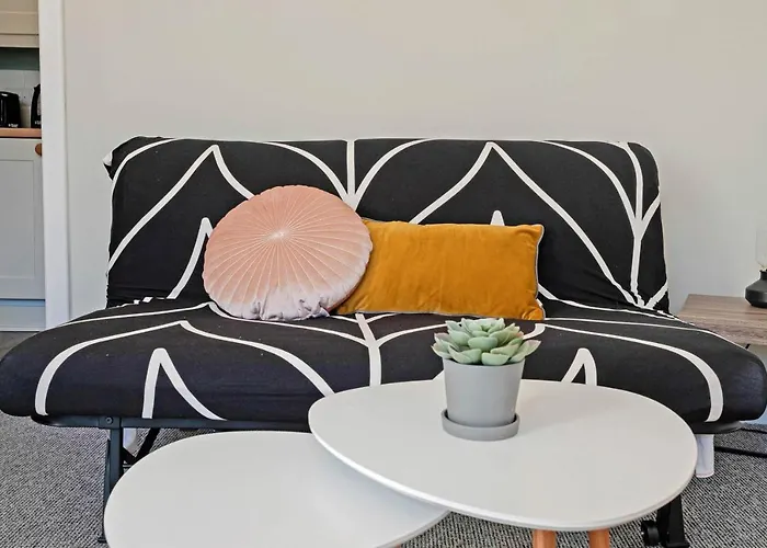 Cozy With Character Logie Main Door Flat Apartament *