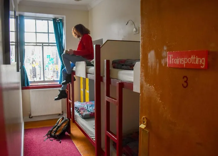 Royal Mile Backpackers * Edinburgh