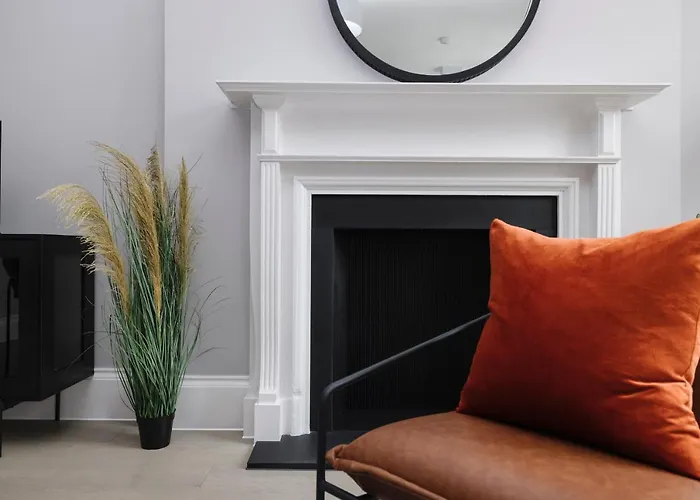 Apartment Joivy Luxurious On Notable George Street