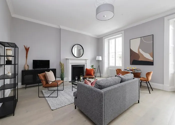 Apartment Joivy Luxurious On Notable George Street Edinburgh