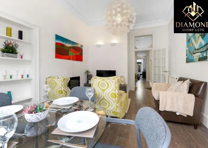 Apartment Spacious 1 Bed Ground Floor With Garden