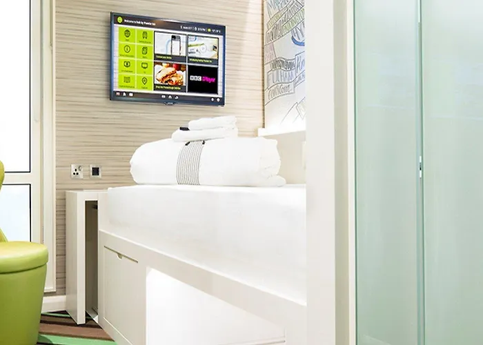 Hotel Hub By Premier Inn Edinburgh Cc Rose Street 3*