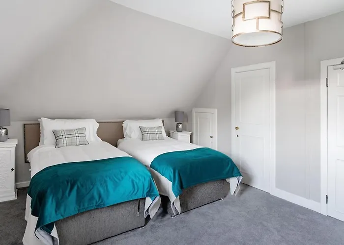 Holiday home Drylaw House, Grade A Listed Mansion Near Centre *