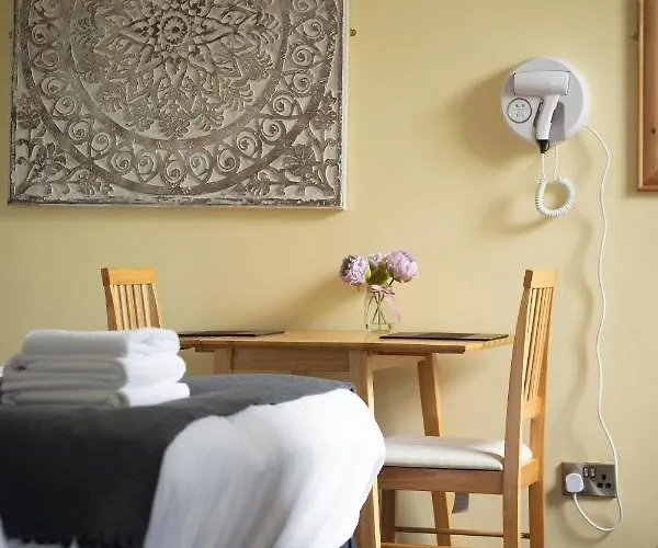 48 Gilmore Place Residences אדינבורו