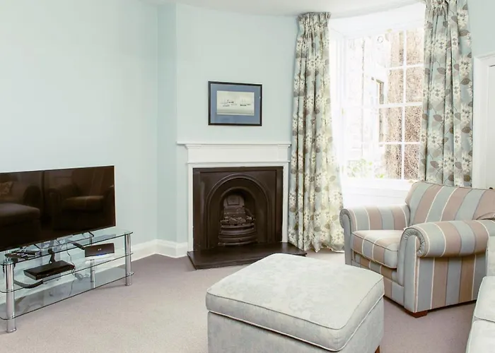 Gorgeous 3-bedroom Apartment