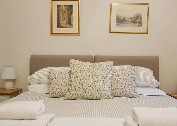 Gorgeous 3-bedroom Apartment Edinburgh