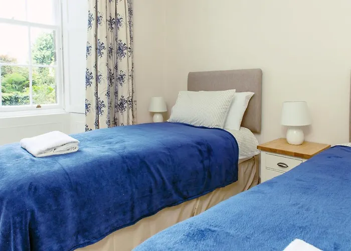 Gorgeous 3-bedroom Apartment Edinburgh